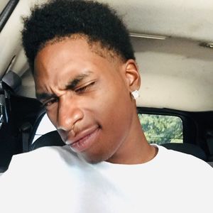 Meet your Posher, Jamal